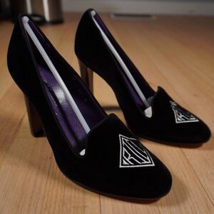 Ralph Lauren Purple Label Marion Pump Black Size 6 Velvet Embroidery Brand New